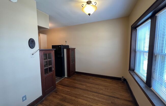 1 bed, 1 bath, 650 sqft, $895, Unit Unit 303 A700