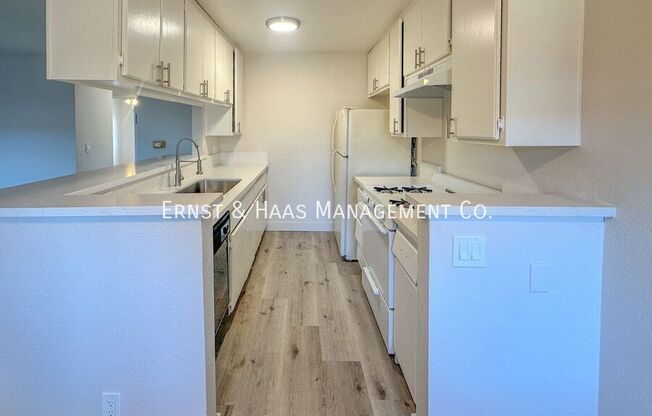 1080 SAINT LOUIS AVE