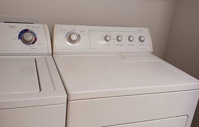 2 beds, 2 baths, 1,006 sqft, $875, Unit 80