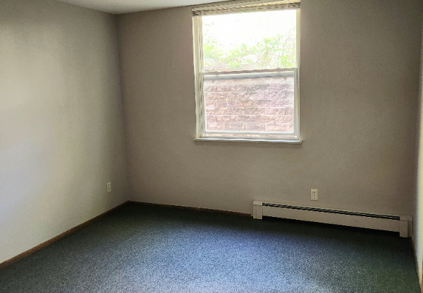 N86 W16351 Appleton Ave.