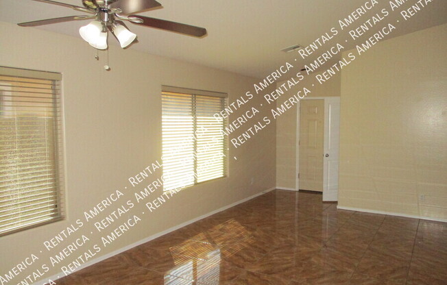 1328 E NATASHA DR