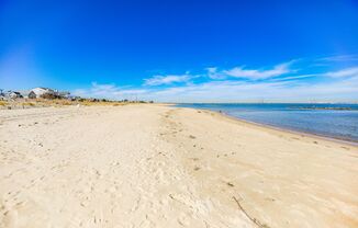 1315 Little Bay Avenue