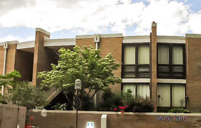 Cozy 1 Bed 1 Bath Unit With Gorgeous Views In Historic Lake Anne Of Reston