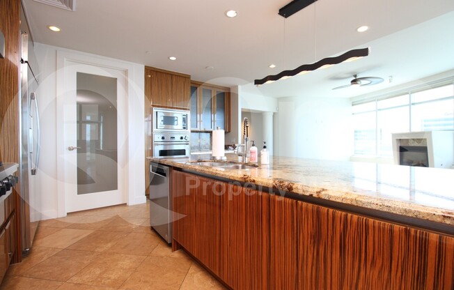 140 E Rio Salado Pkwy