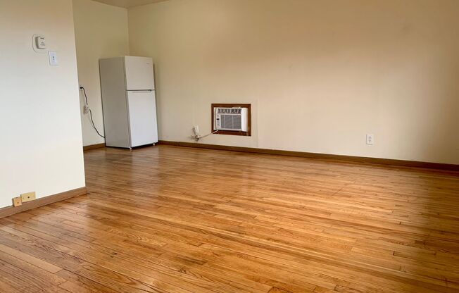 950 N 20th