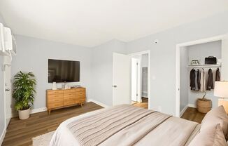 2 beds, 1.5 baths, 938 sqft, $2,850, Unit 612-6