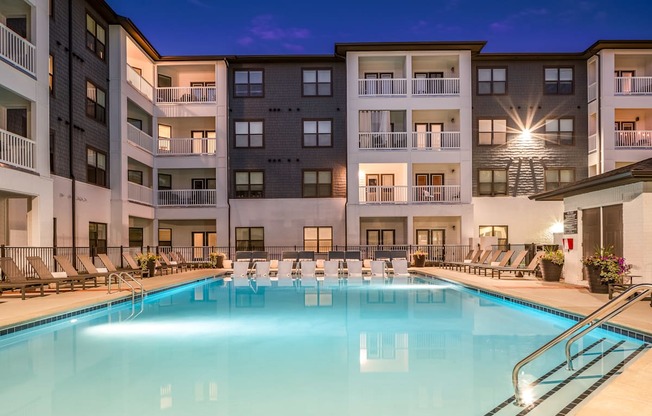 1 AND 2 BEDROOM APARTMENTS IN EAST NASHVILLE