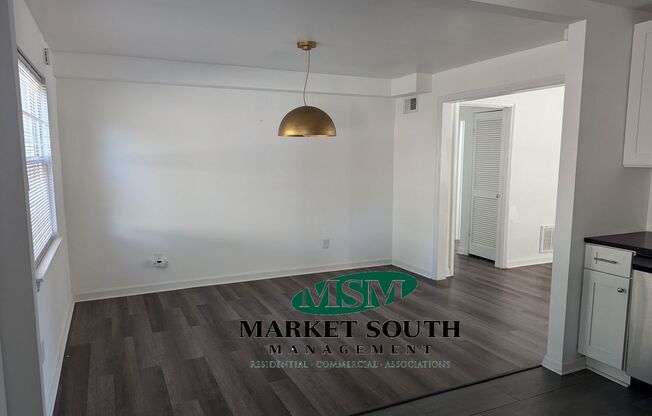 2 beds, 1 bath, 1,122 sqft, $1,900, Unit #2