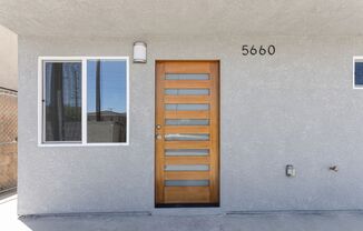 2 beds, 1 bath, $2,666, Unit 5660 1/2