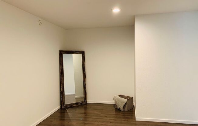 1 bed, 1 bath, 800 sqft, $2,050, Unit 308
