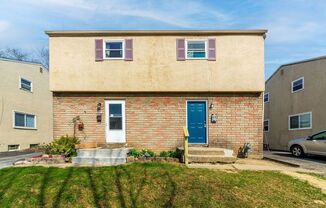 4040 HALSEY PL