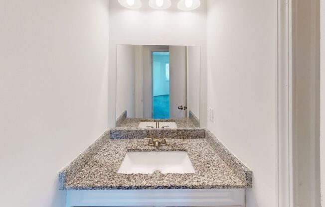 1 bed, 1.5 baths, 825 sqft, $1,197, Unit H-35