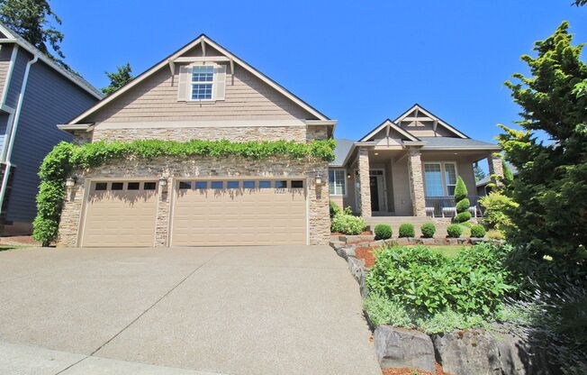 Gorgeous Happy Valley 3+ Bed/2.5 Bath Mostly One-Level Home
