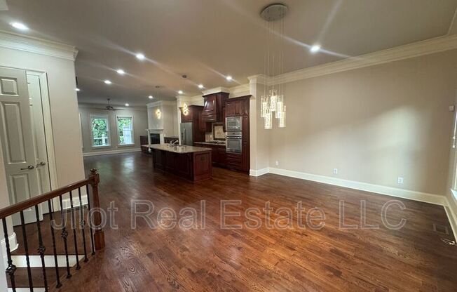 3134 CHESTNUT WOODS DR
