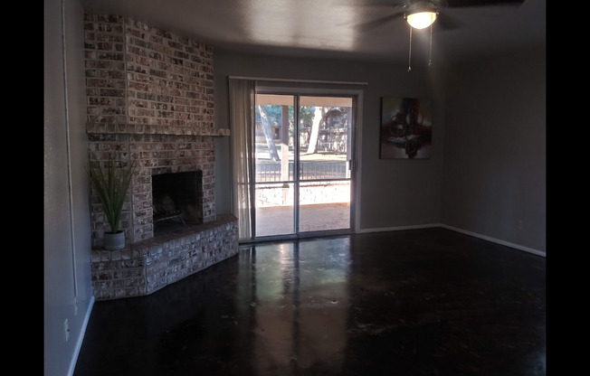 2 beds, 2 baths, 1,500 sqft, $1,374, Unit 45