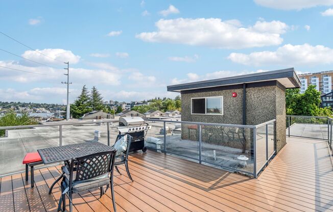 2 beds, 2 baths, 930 sqft, $3,845, Unit 406