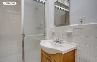 83 W WASHINGTON PLAC