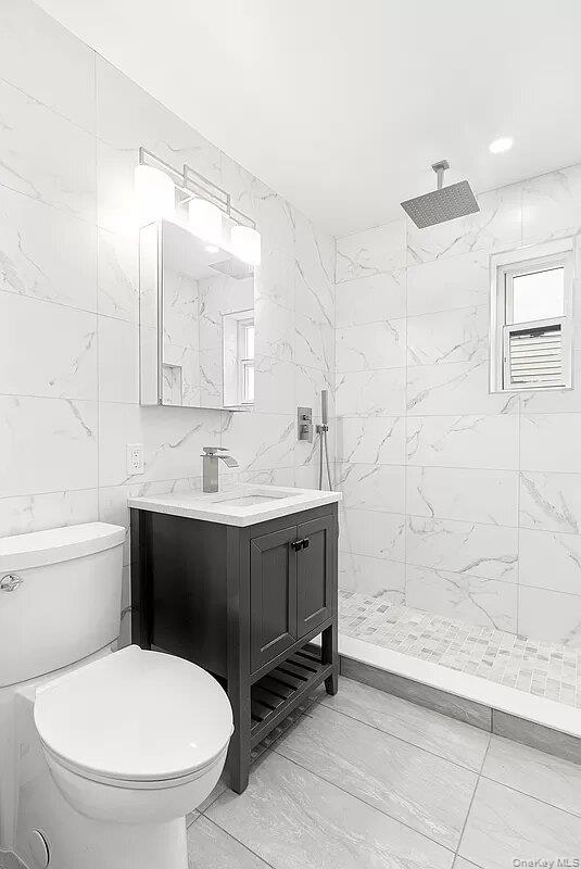 20 44 23 ST