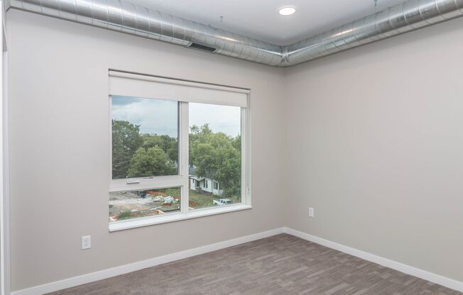 3 beds, 2 baths, 1,268 sqft, $2,265, Unit 518