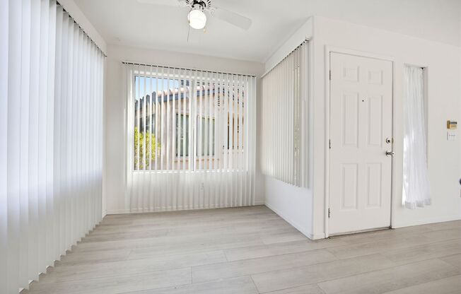 1 bed, 1 bath, $1,200, Unit # 204