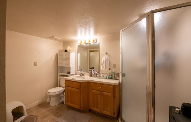 1 bed, 1 bath, $1,050, Unit 726 #3