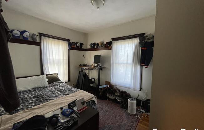 56 Hobson St