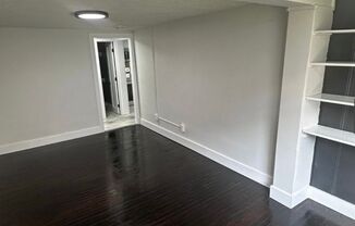 1 bed, 1 bath, $1,595, Unit 10