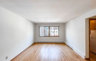 1 bed, 1 bath, 550 sqft, $975, Unit 207