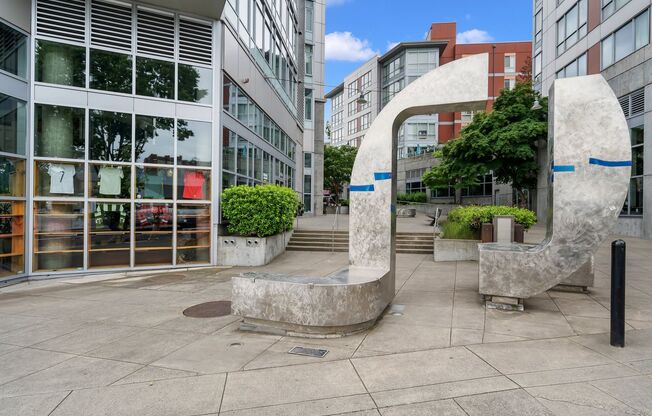 Studio, 1 bath, 700 sqft, $1,600, Unit CIV903