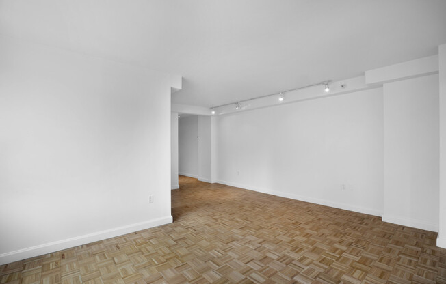 2 beds, 2 baths, $6,295, Unit N2K