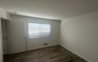 137 (300 Merrydale)
