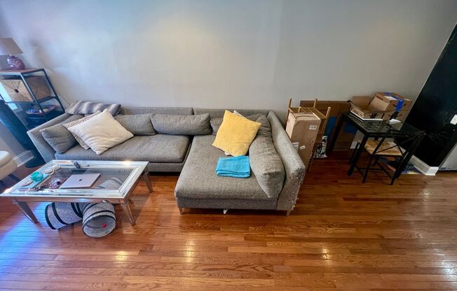 Stunning 2-Bedroom Townhome with Finished Basement in Passyunk Square! Available June 1st!