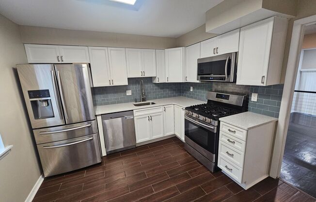 Beautiful 3 Br 2.5 Ba Townhome in Greenberry Woods
