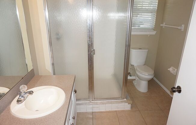 2 beds, 2 baths, $1,595