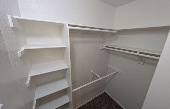 2 beds, 2 baths, $1,525, Unit #2067