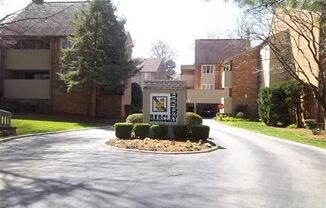 376 Merrimac Trail #524