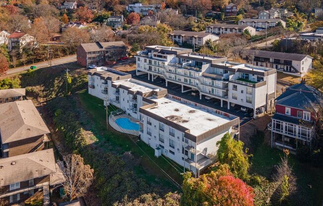 1 bed, 1 bath, 700 sqft, $884, Unit 39