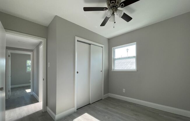 2 beds, 1 bath, $1,550, Unit 2704 E. Columbus Dr., Apt. C