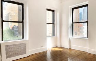 135 E 63 ST