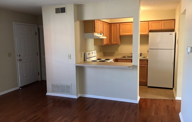 1 bed, 1 bath, 650 sqft, $775, Unit 4086-C8