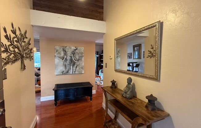 Move-In Ready! Furniture Optional! Charming 2-Bed 2-Bath 2nd Floor Condo in Grenelefe Community!