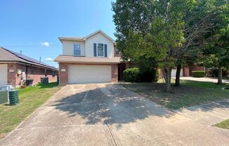 3 beds, 2.5 baths, $1,800