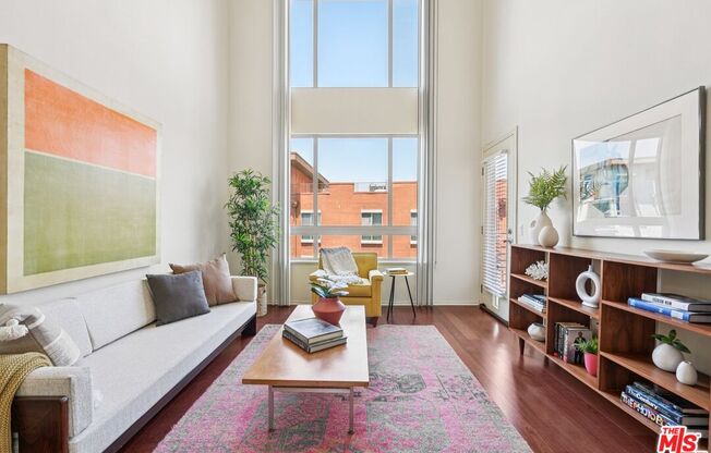 2 beds, 2 baths, 1,186 sqft, $3,600, Unit 440