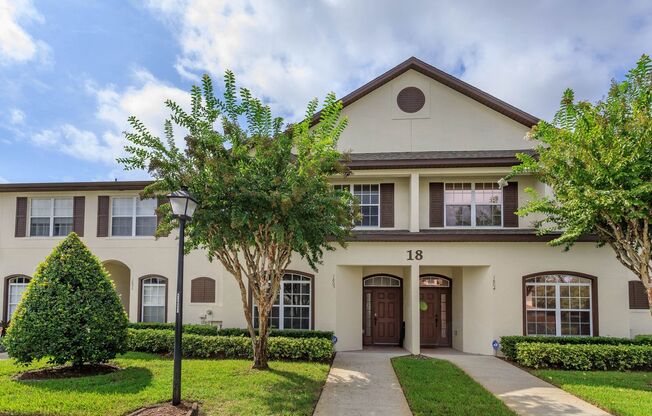 Spacious 4-Bedroom, 2.5-Bathroom Townhome with Modern Finishes and Community Amenities!