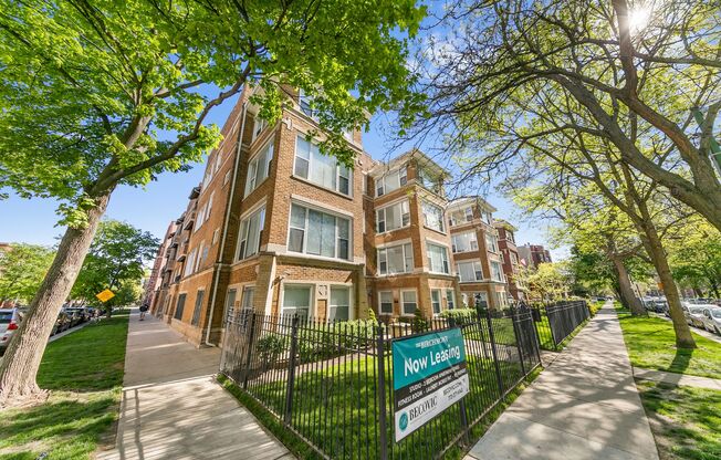 1 bed, 1 bath, 402 sqft, $1,735, Unit 1460-G9