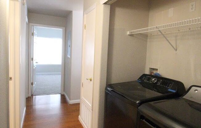 3 beds, 2 baths, $2,495, Unit Apt 104