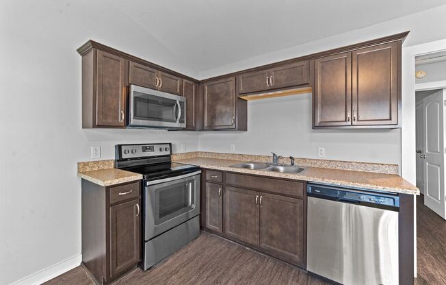 1 bed, 1 bath, 528 sqft, $750, Unit Unit 8