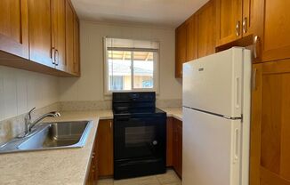 1 bed, 1 bath, $1,700, Unit B-3