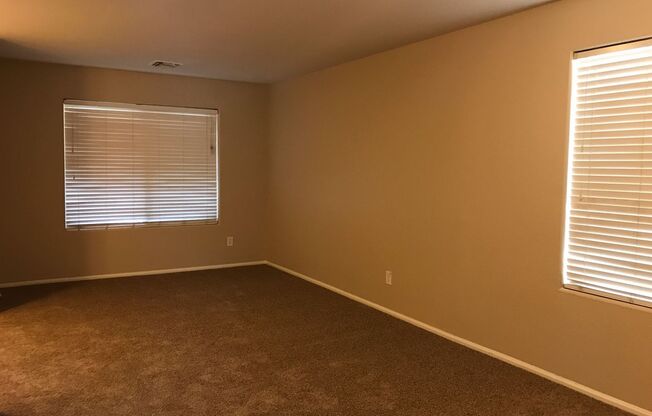 San Tan Valley, 4 bed, 2.5 bath, loft, pool, Johnson Ranch