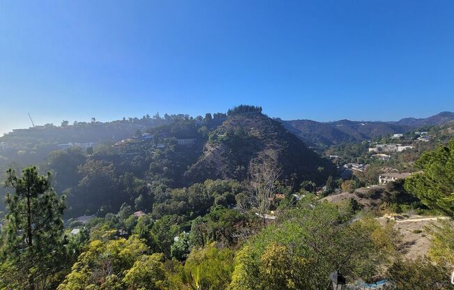 1357 B BEVERLY ESTS DR